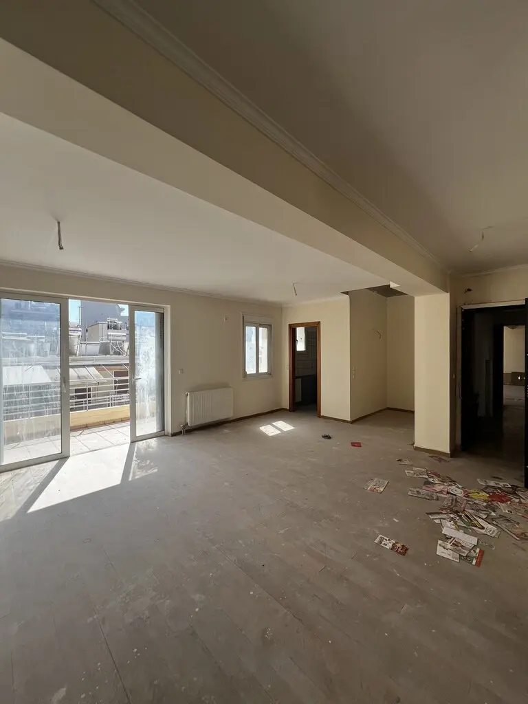 Apartment Of 121 M² In Athens