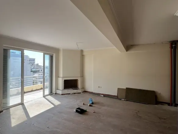 Maisonette Of 112 M² In Athens