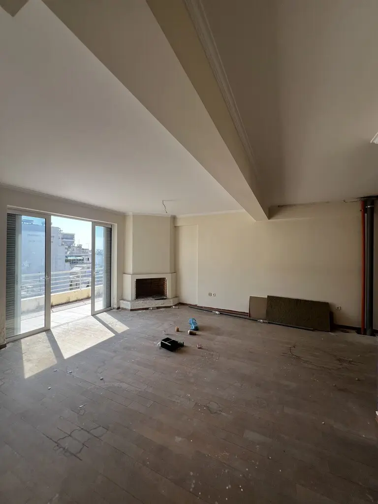 Maisonette Of 112 M² In Athens