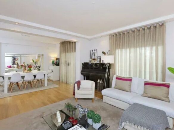 Premium 3-bedroom Apartment In Almada Portugal  10minutes From Lisbon 203 M² Of Elegance, Comfort, And Technology