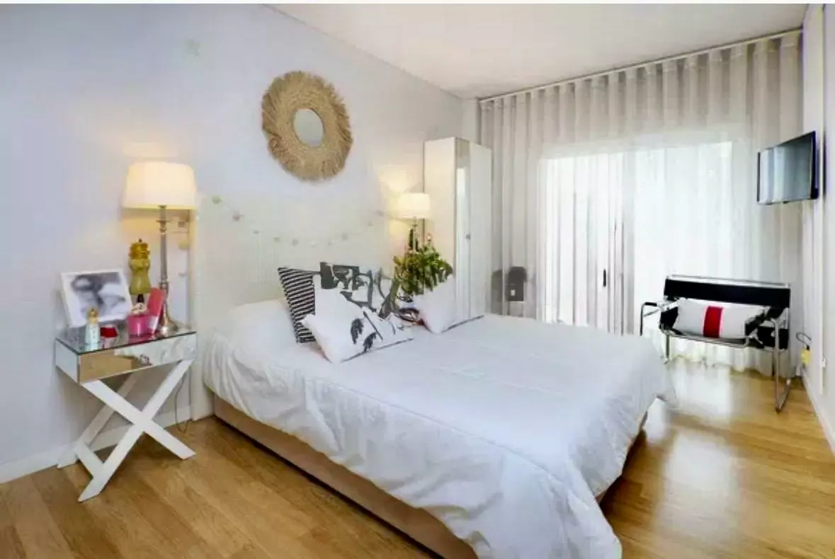 Premium 3-bedroom Apartment In Almada Portugal  10minutes From Lisbon 203 M² Of Elegance, Comfort, And Technology