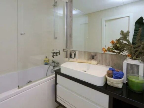 Premium 3-bedroom Apartment In Almada Portugal  10minutes From Lisbon 203 M² Of Elegance, Comfort, And Technology