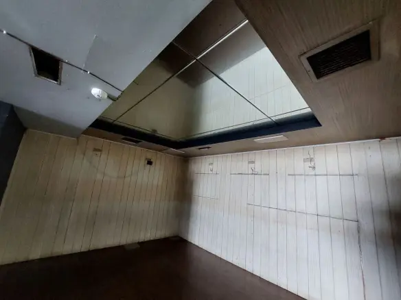 Commercial Property Of 405 M² In Thessaloniki