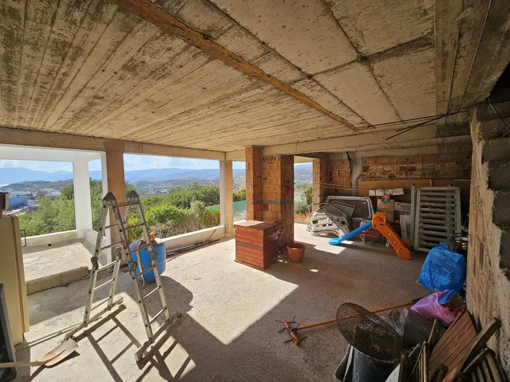Maisonette Of 210 M² In Crete