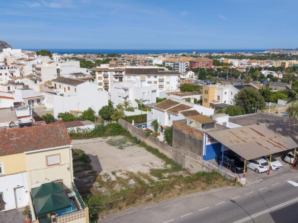 Development Plot Of 15,000 M² With Project Potential For 15 Units In Costa Blanca, Alicante, Spain