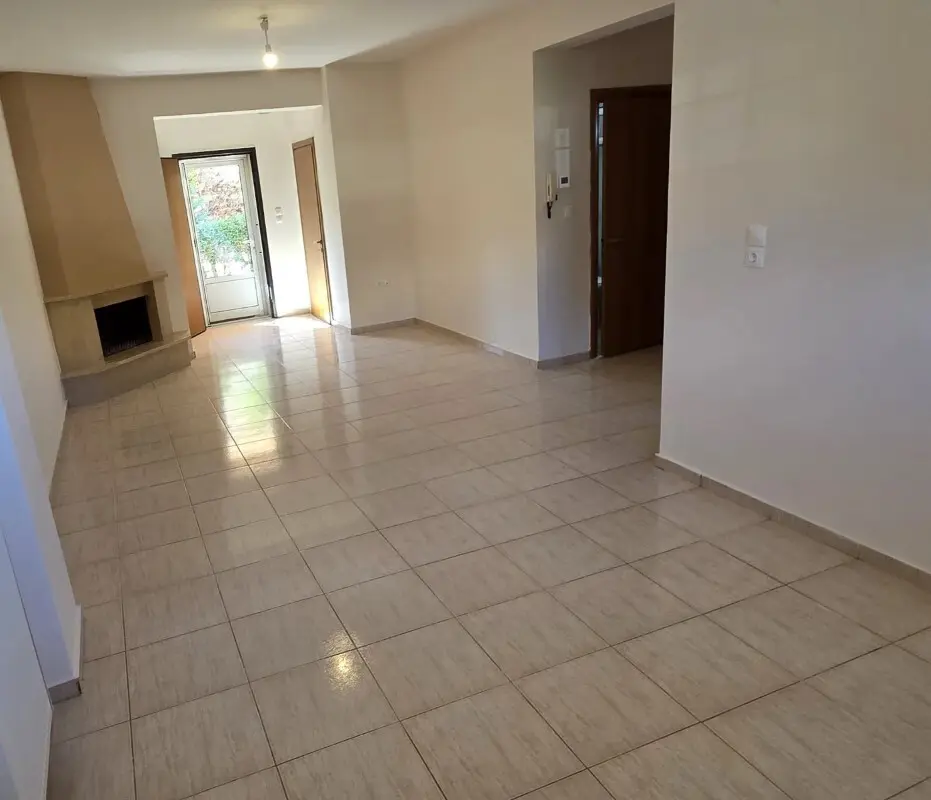 Maisonette Of 184 M² In The Suburbs Of Thessaloniki
