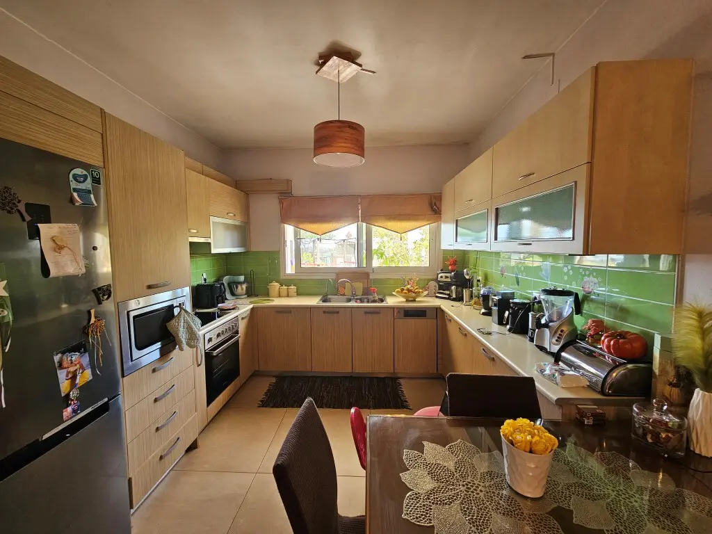 Maisonette Of 210 M² In Crete