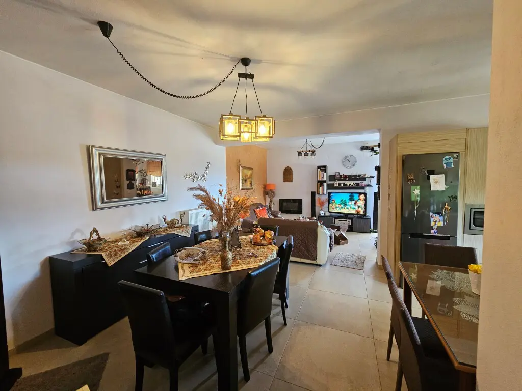 Maisonette Of 210 M² In Crete