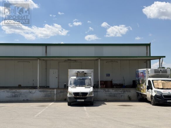 Refrigerated Storage Unit Of 1000 M² With Industrial Zoning In Veliko Tarnovo