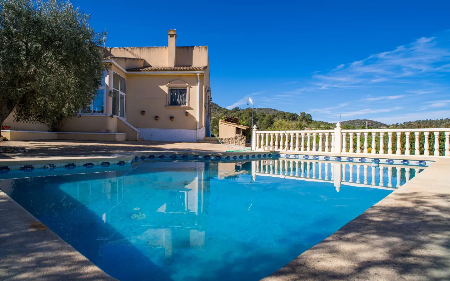 3-bedroom Detached Villa In La Zarza, Spain (222 M²)