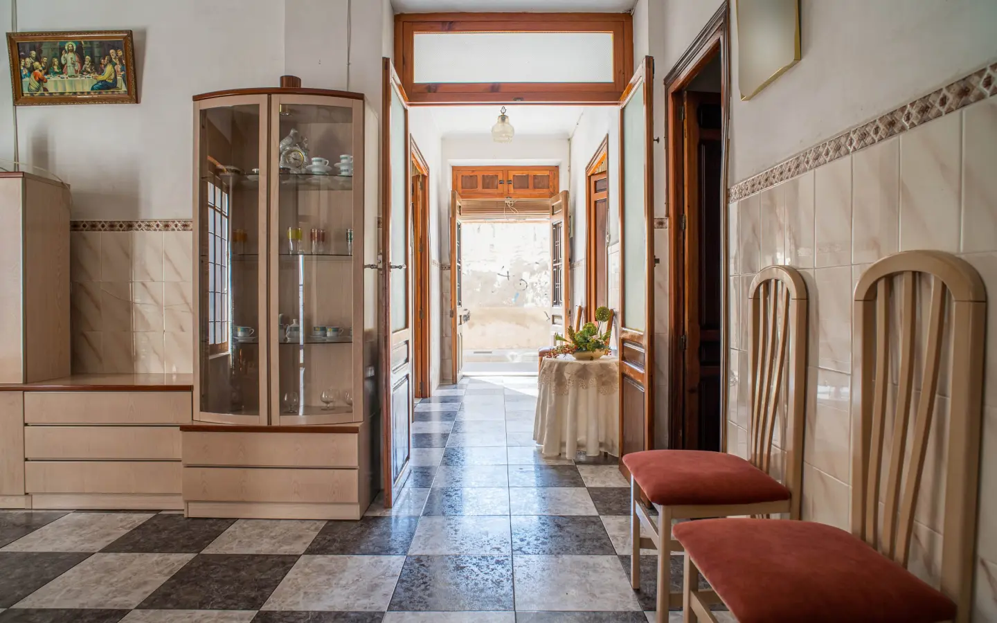 5-bedroom Townhouse In Pinoso, Spain (262 M²)