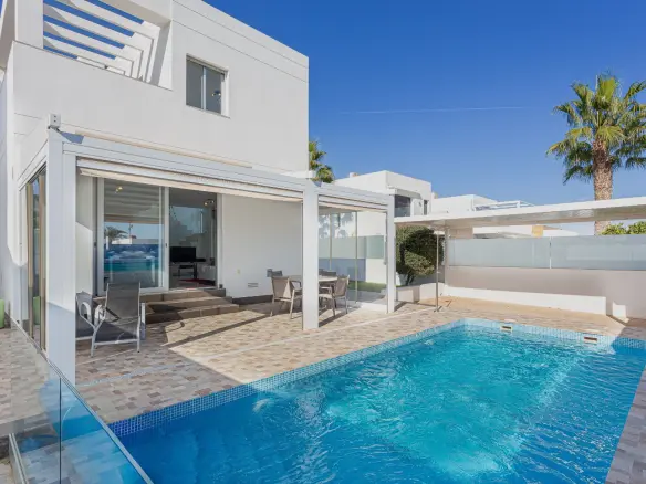 Villa Of 108 M² In Orihuela Costa