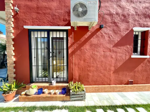 4-bedroom House In Pilar De La Horadada, Spain (155 M²)