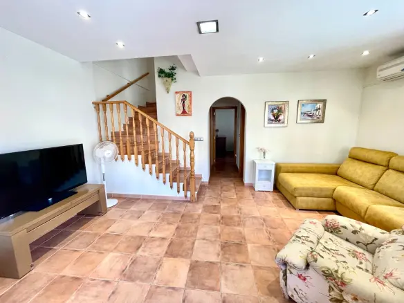 4-bedroom House In Pilar De La Horadada, Spain (155 M²)