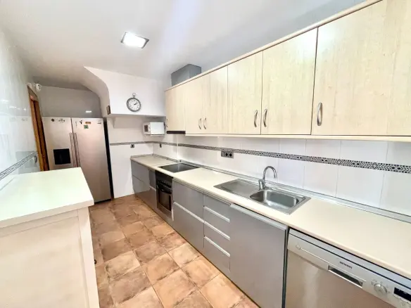 4-bedroom House In Pilar De La Horadada, Spain (155 M²)