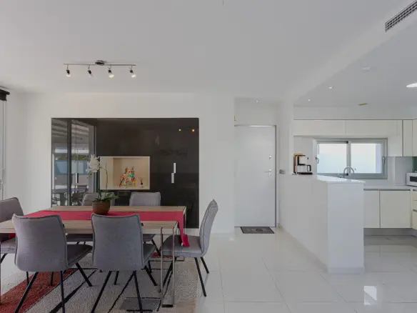 3-bedroom Villa In Orihuela Costa, Spain (108 M²)