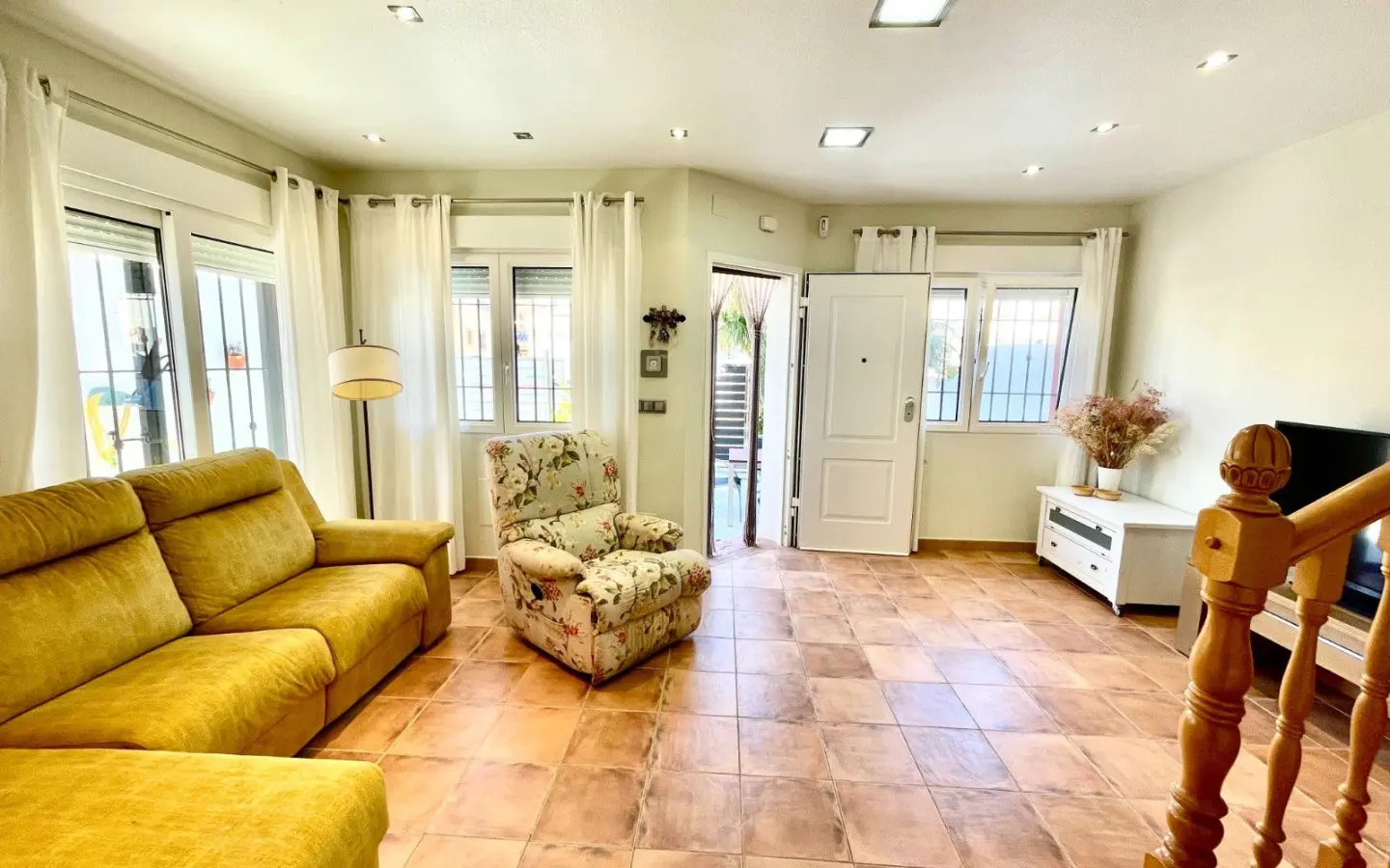 4-bedroom House In Pilar De La Horadada, Spain (155 M²)
