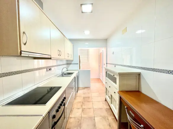 4-bedroom House In Pilar De La Horadada, Spain (155 M²)