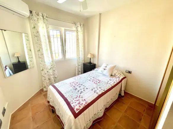 4-bedroom House In Pilar De La Horadada, Spain (155 M²)