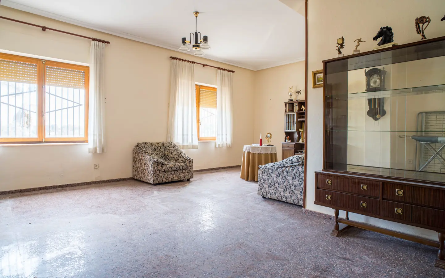 Country House Of 1018 M² In Monovar, Spain