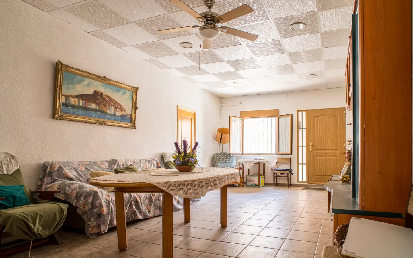 5-bedroom Townhouse In Pinoso, Spain (326 M²)