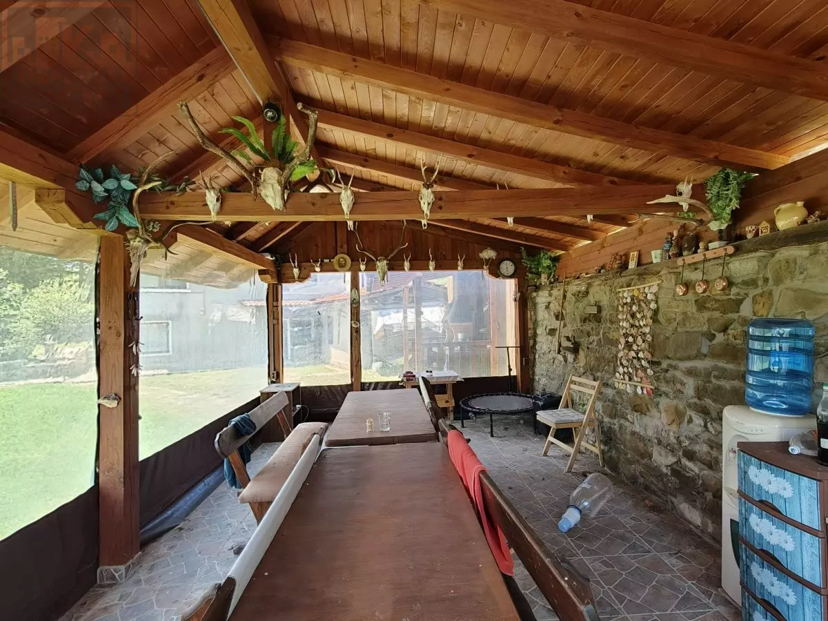 4 Three-storey House With Yard In The Elena Balkan