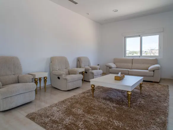 4-bedroom Detached Villa In Pinoso, Spain (209 M²)