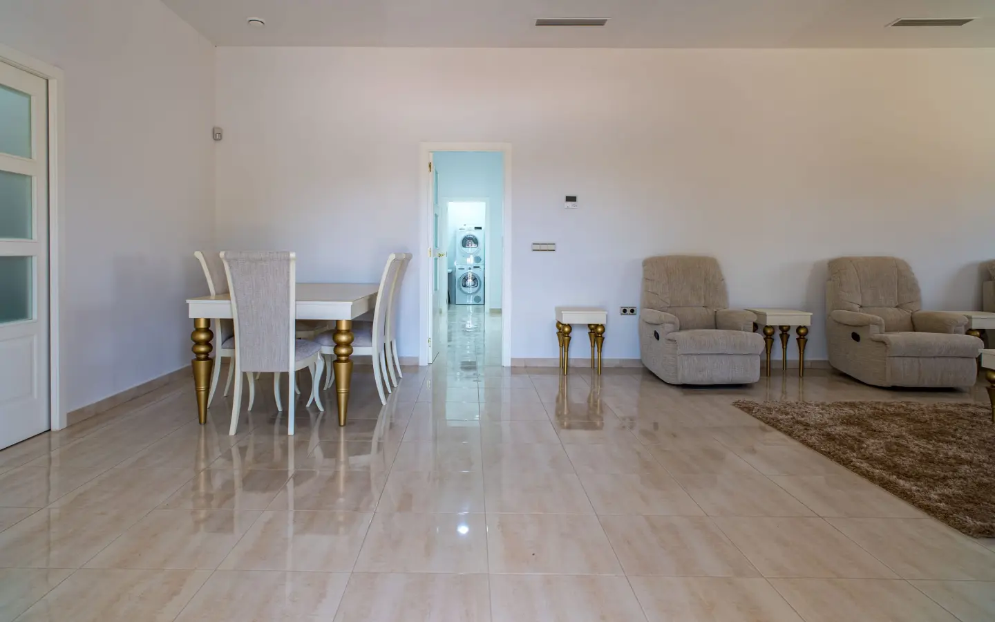 4-bedroom Detached Villa In Pinoso, Spain (209 M²)