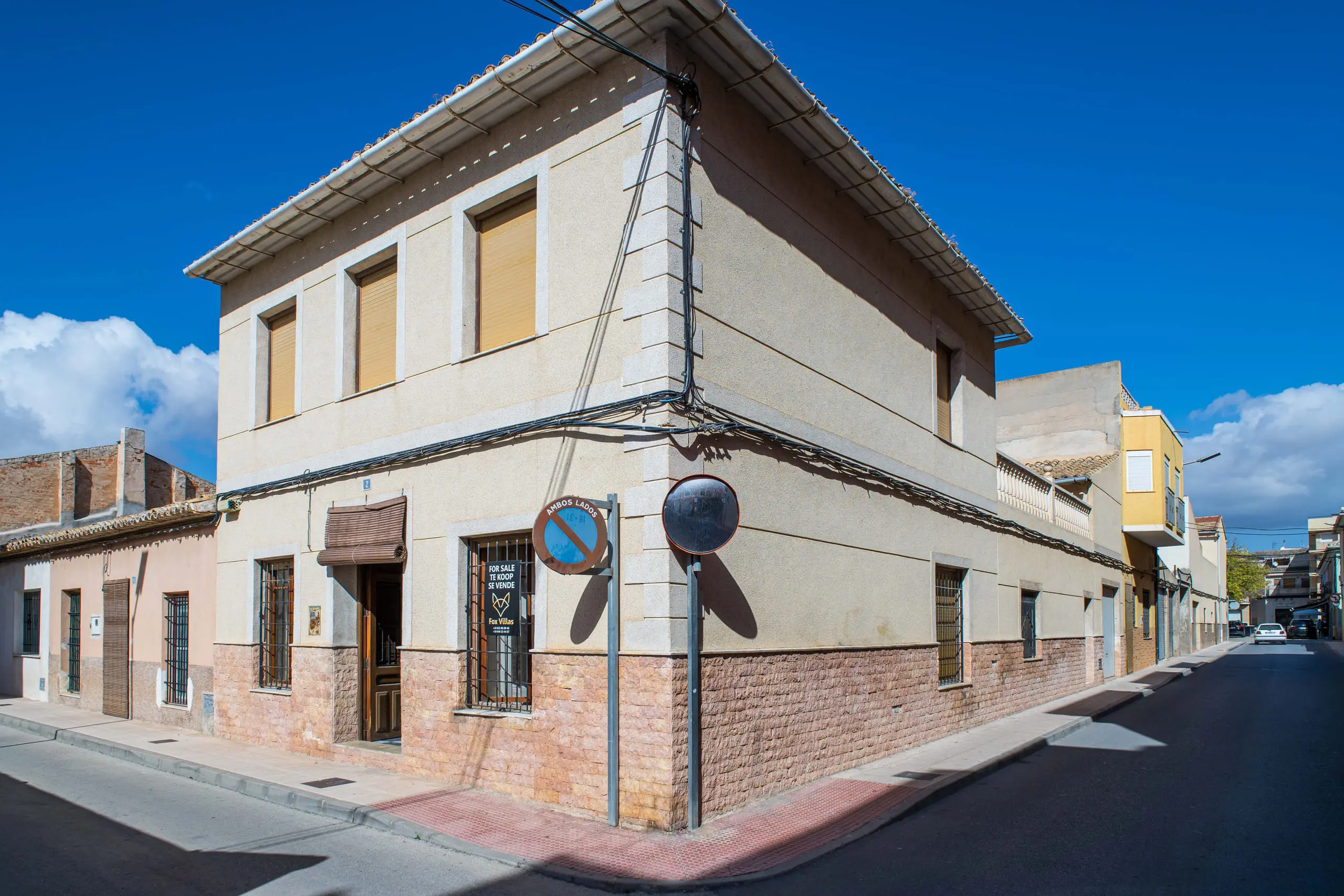Townhouse Of 262 M² In Pinoso, Spain
