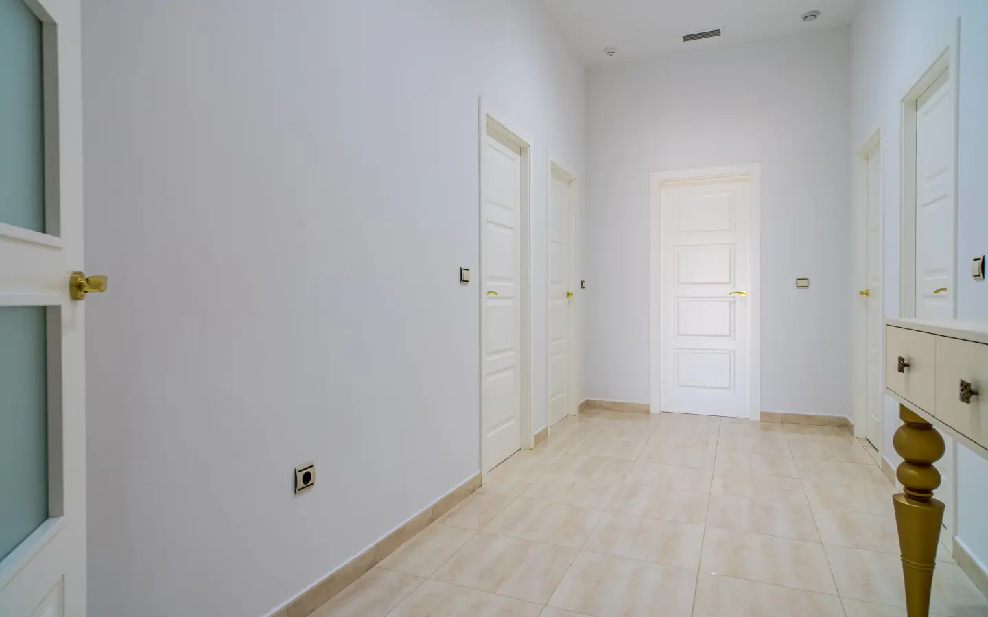 4-bedroom Detached Villa In Pinoso, Spain (209 M²)