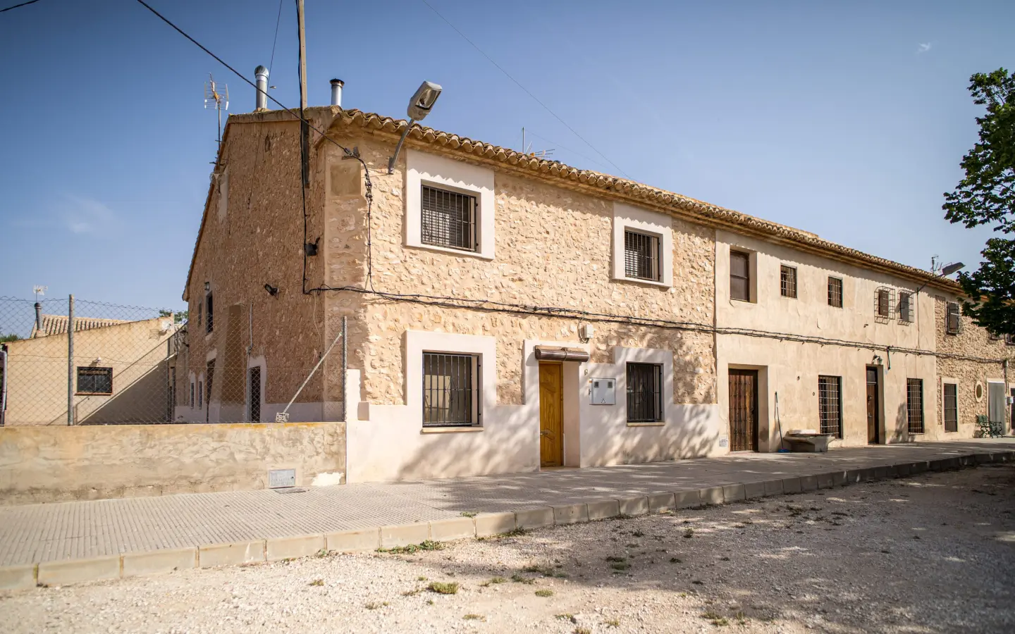 Townhouse Of 490 M² With Pool In Pinoso, Spain