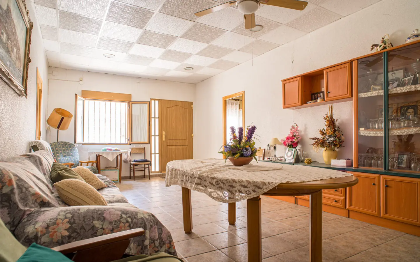 5-bedroom Townhouse In Pinoso, Spain (326 M²)
