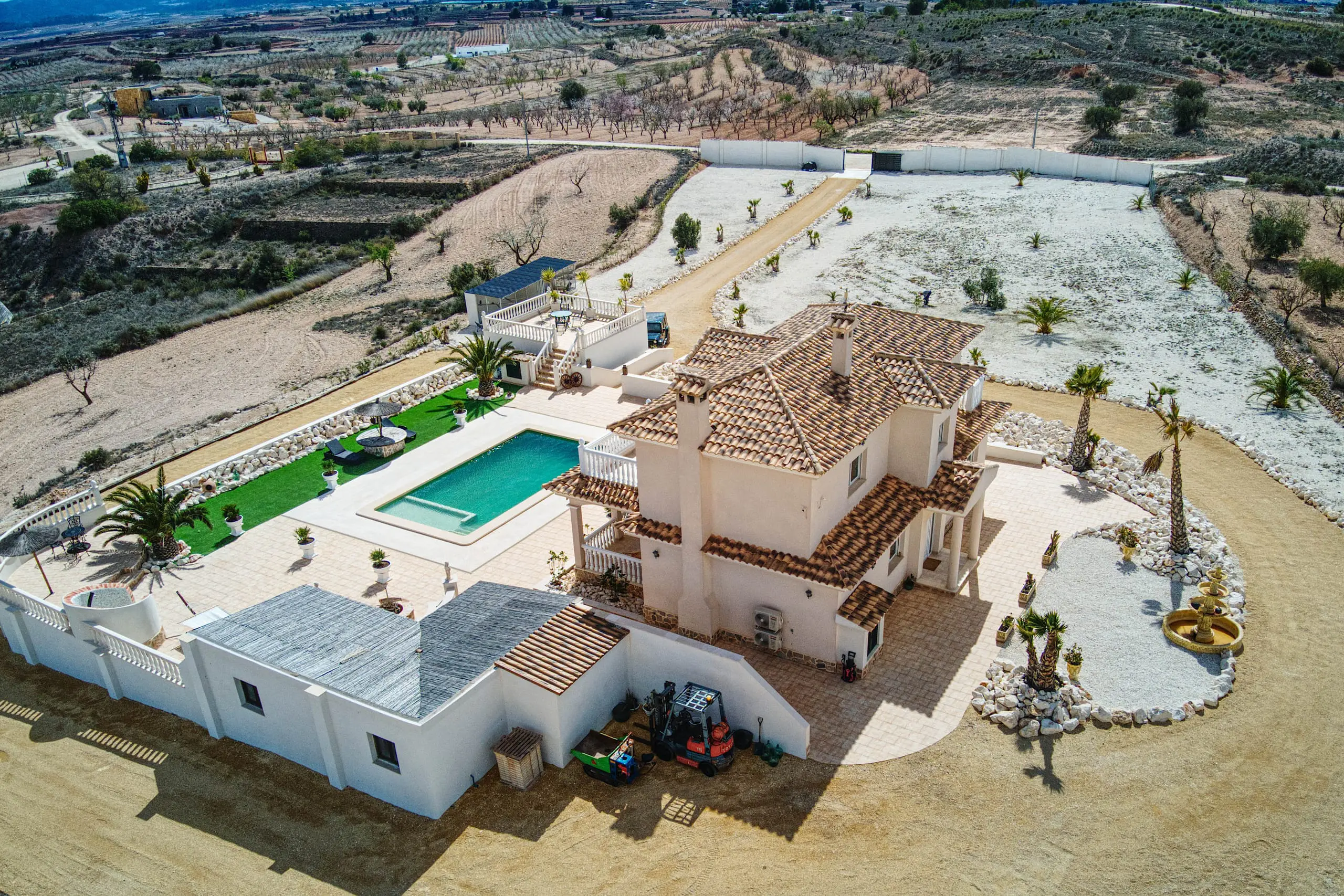 Detached Villa Of 207 M² In Pinoso, Spain