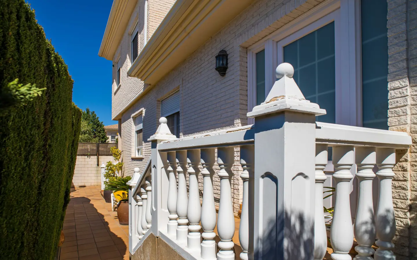 4-bedroom Detached Villa In Elda, Spain (258 M²)