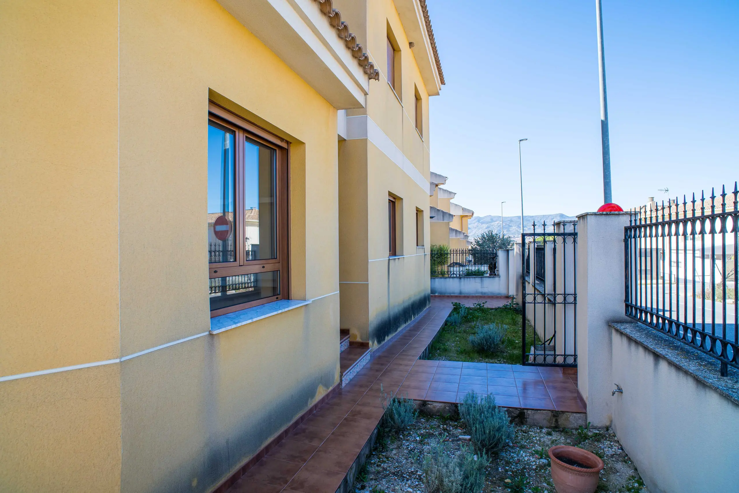 Townhouse Of 156 M² In Pinoso, Spain
