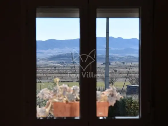 4-bedroom Country House In Jumilla, Spain (160 M²)