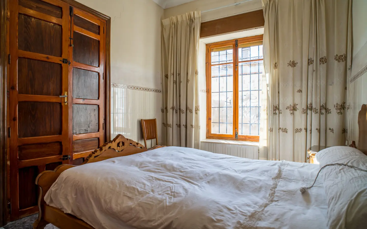 5-bedroom Townhouse In Pinoso, Spain (262 M²)