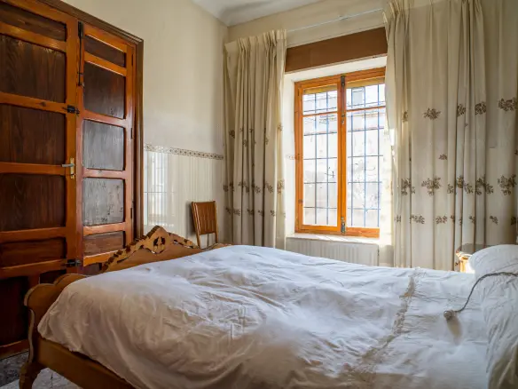 5-bedroom Townhouse In Pinoso, Spain (262 M²)