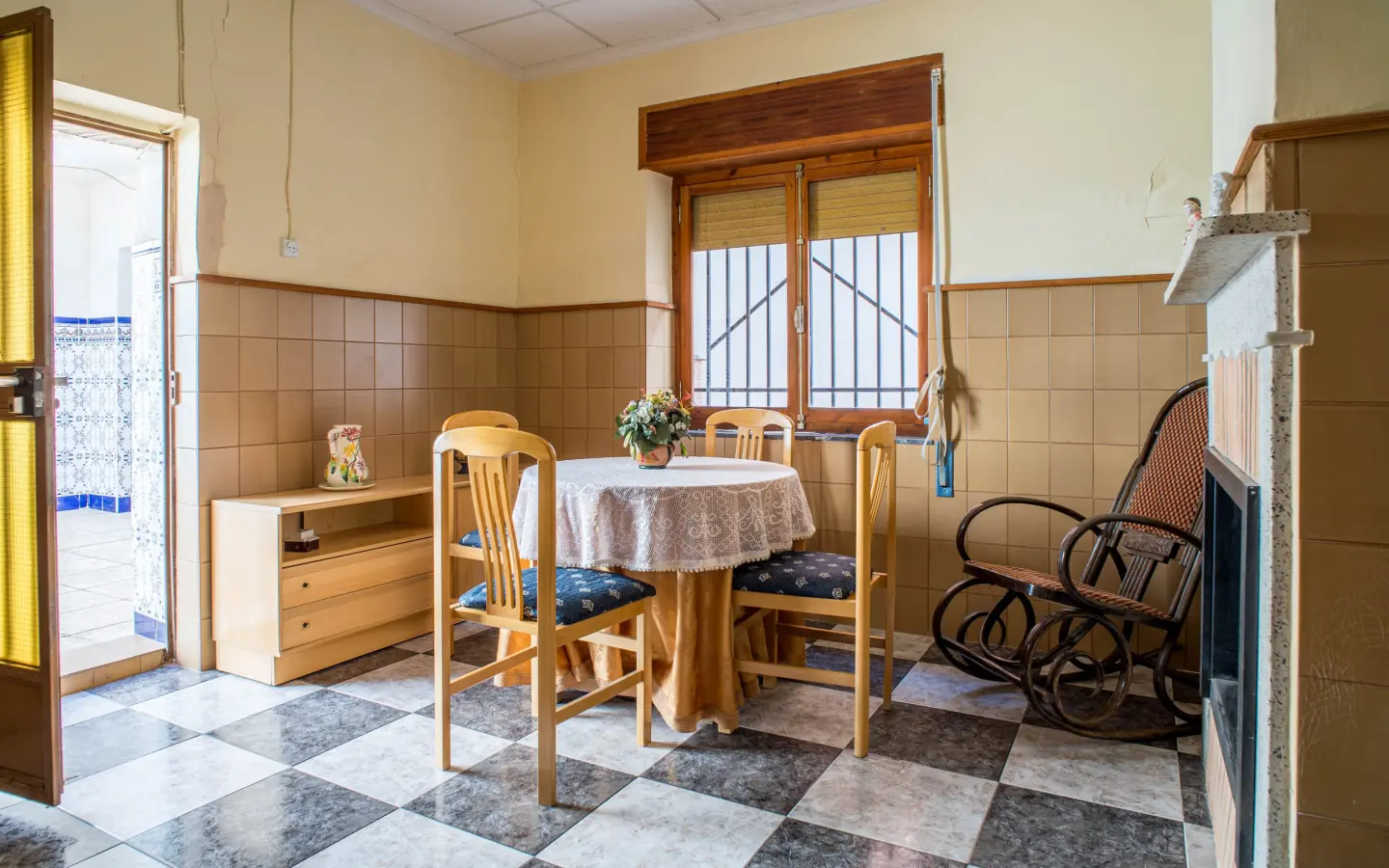 5-bedroom Townhouse In Pinoso, Spain (262 M²)