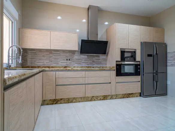 4-bedroom Detached Villa In Pinoso, Spain (209 M²)