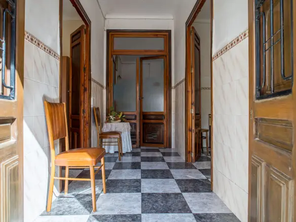 5-bedroom Townhouse In Pinoso, Spain (262 M²)
