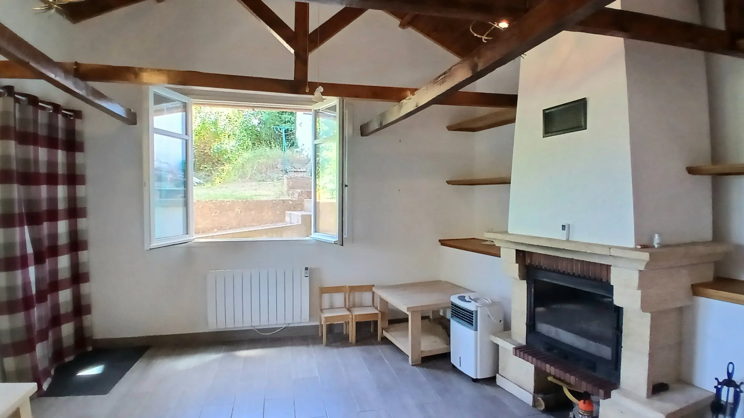 House Of 137 M² In Roquebrun, France