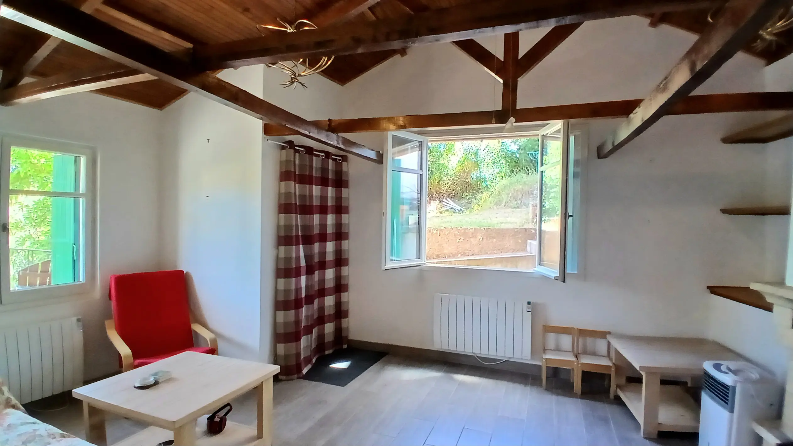 House Of 137 M² In Roquebrun, France
