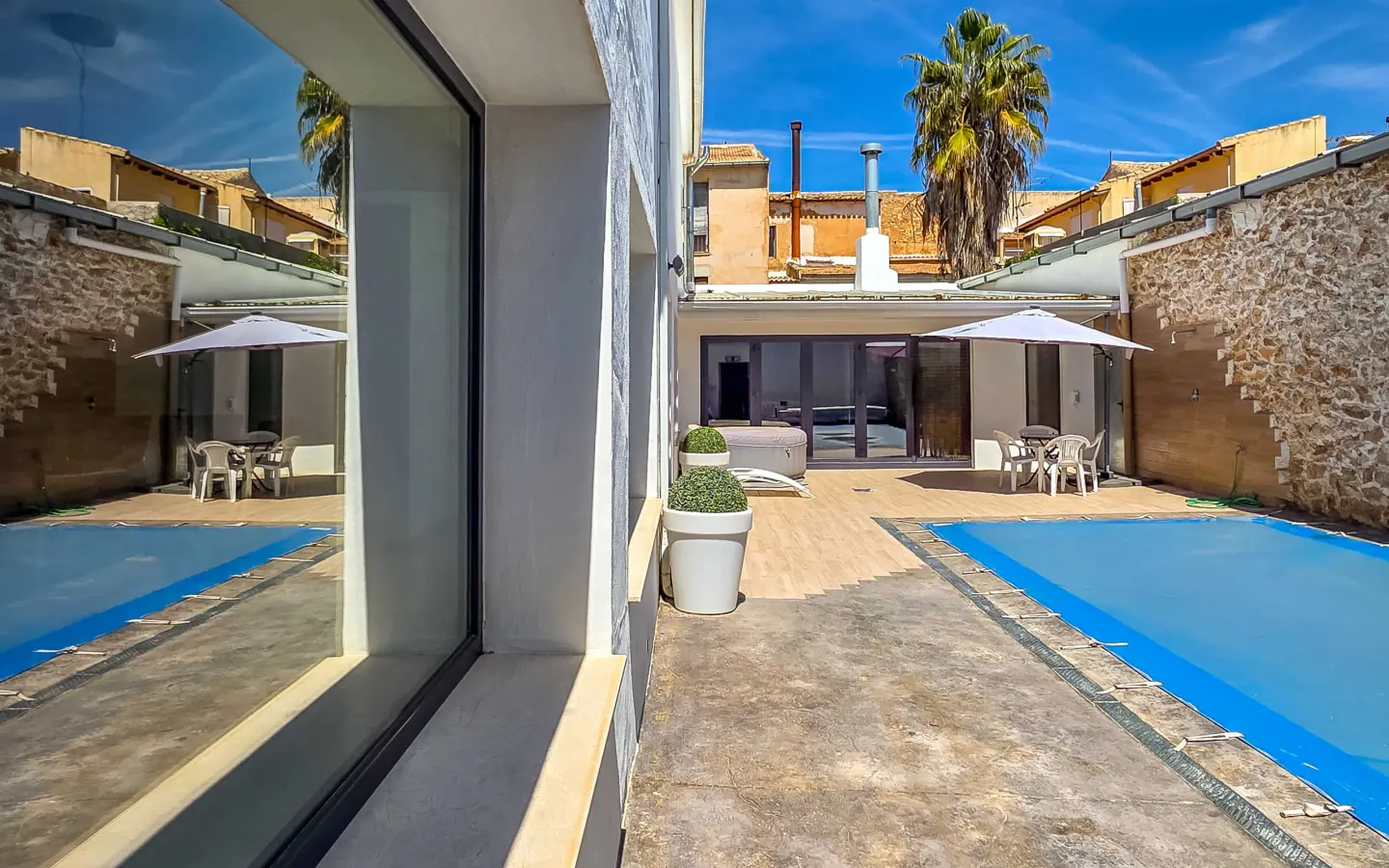Townhouse Of 544 M² With Features In Pinoso, Spain