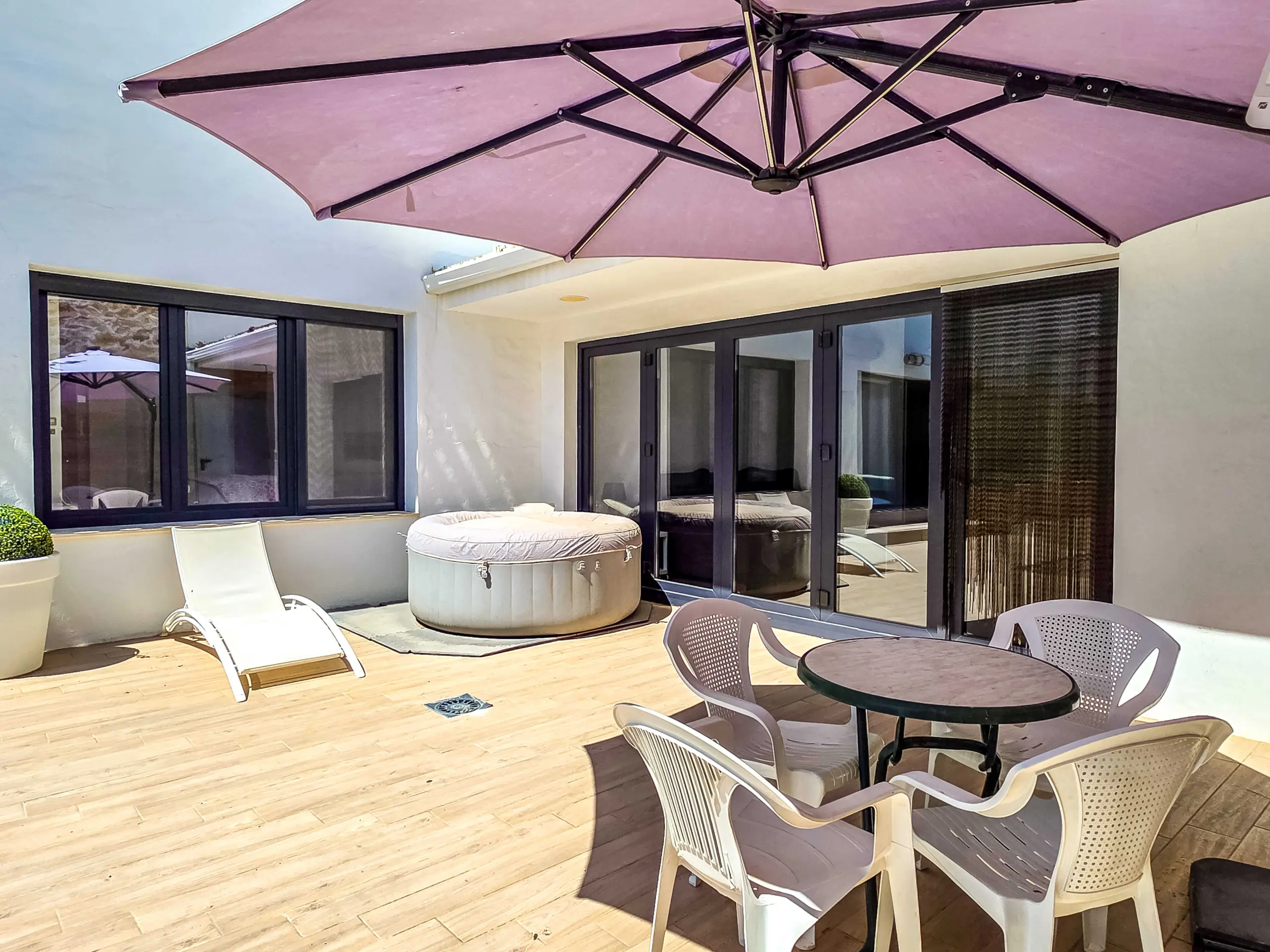 Townhouse Of 544 M² With Features In Pinoso, Spain