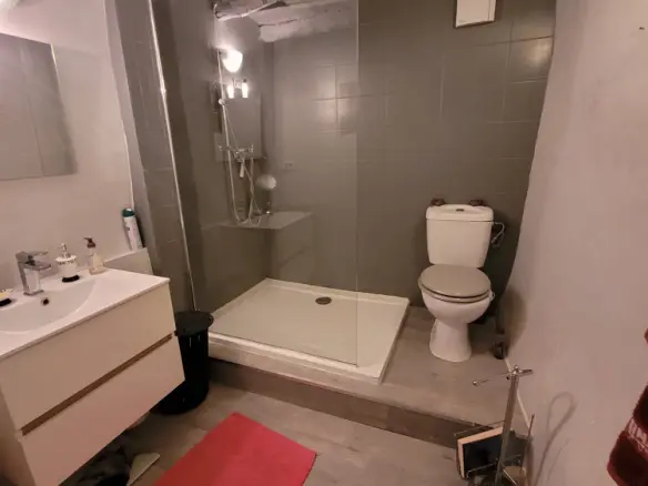 2-bedroom House In Saint Genies De Fontedit, France (90 M²)
