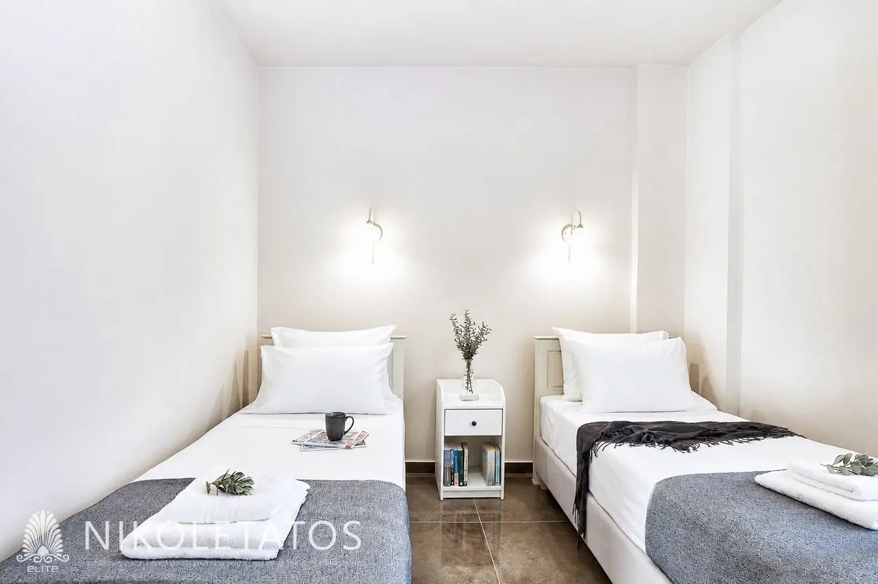 Villa Of 1300 M² With Sea View In Greece