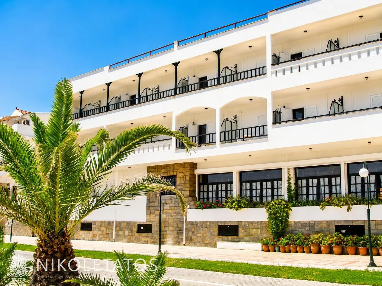 Commercial Property Of 120 M² In Lixouri, Greece