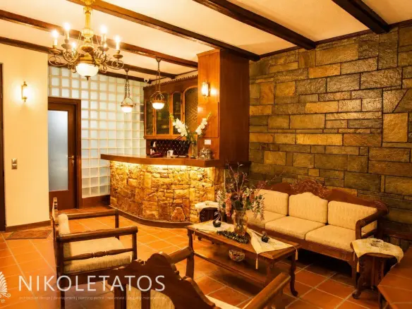 Commercial Property Of 120 M² In Lixouri, Greece
