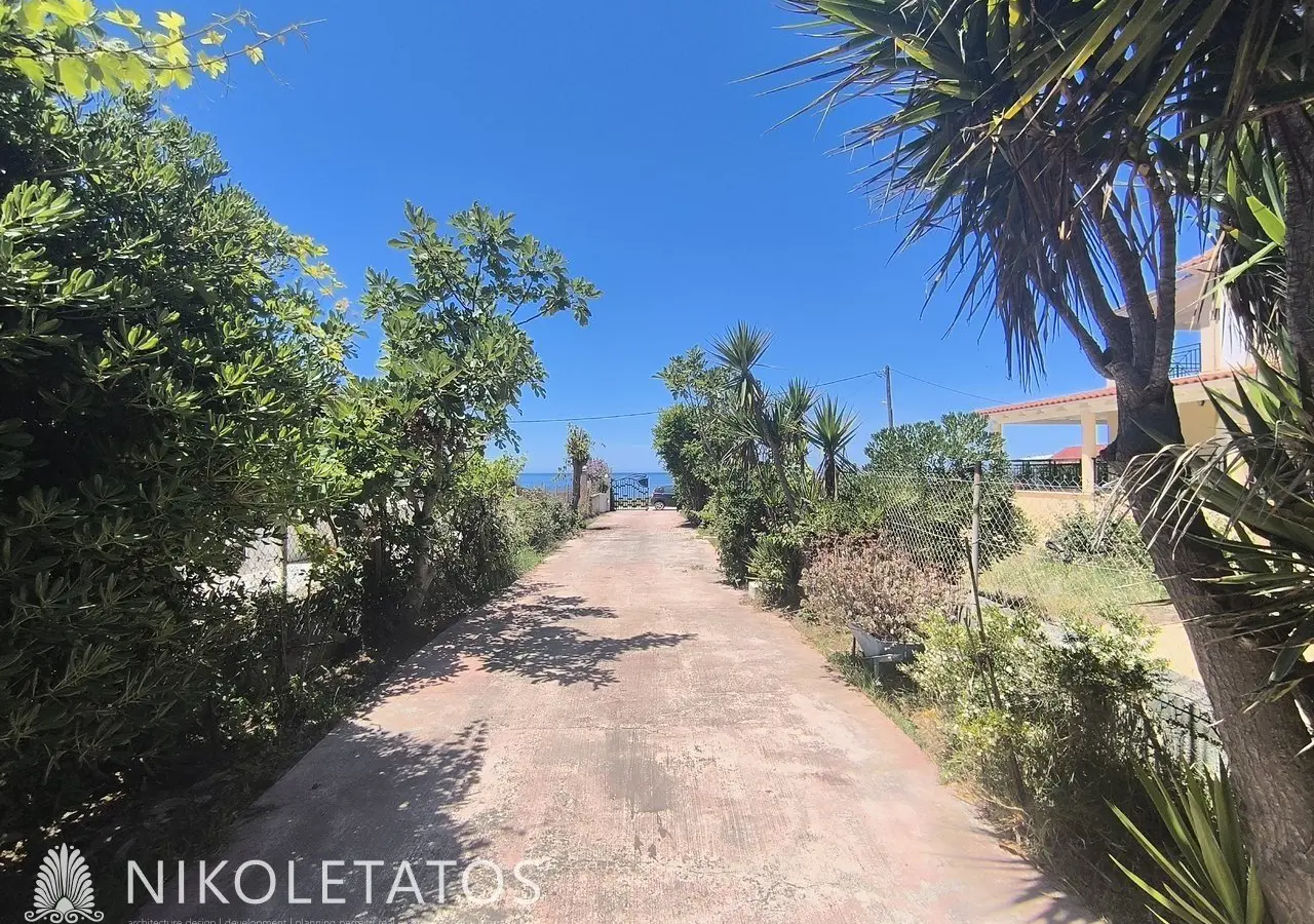 House Of 120 M² With Garden In Svoronata, Greece